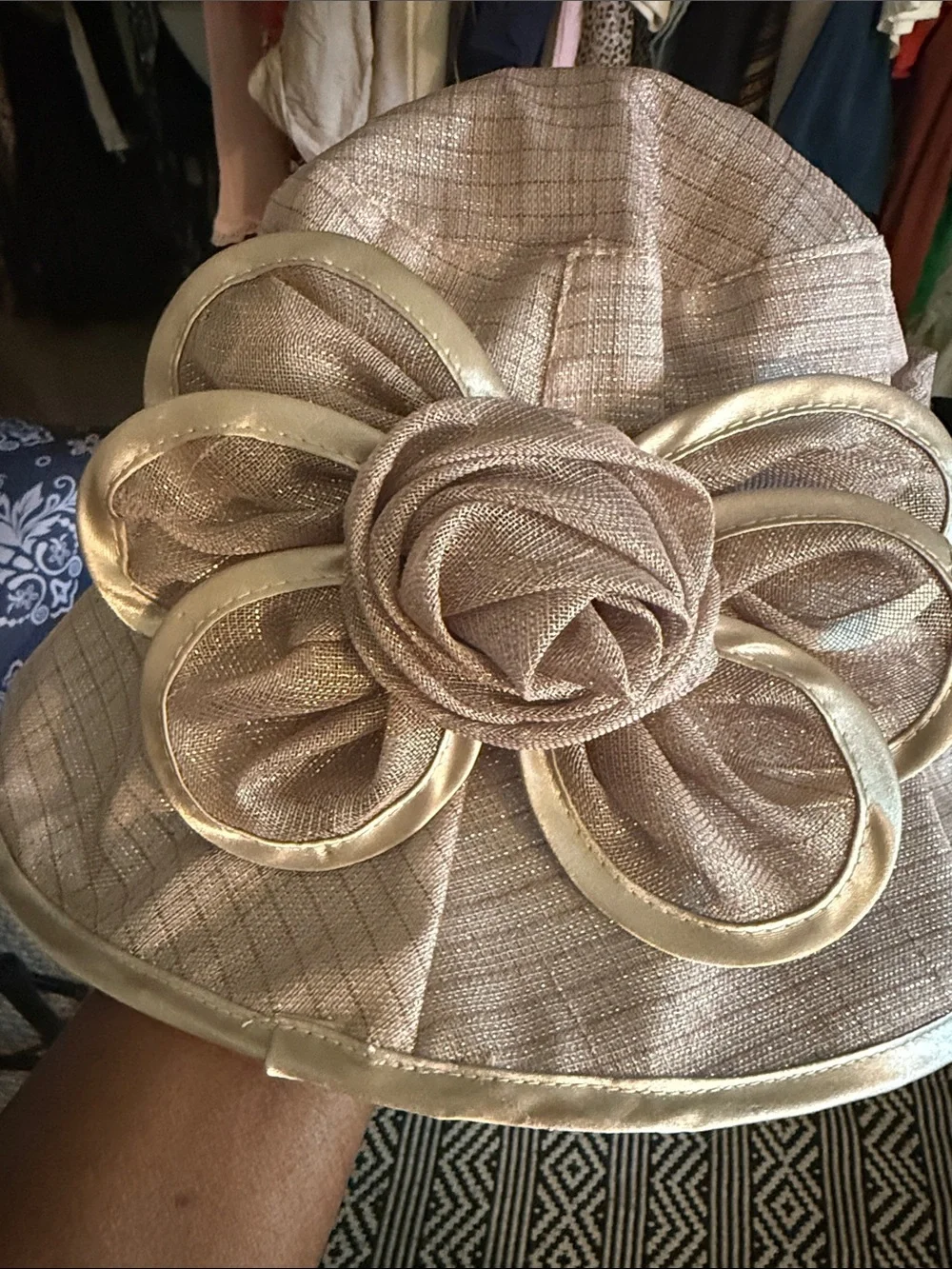 Elegant Women's  Floral Accent Sun Hat